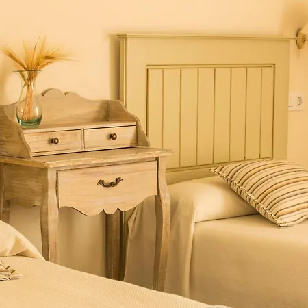 Resort La Huerta De Nogales 3*