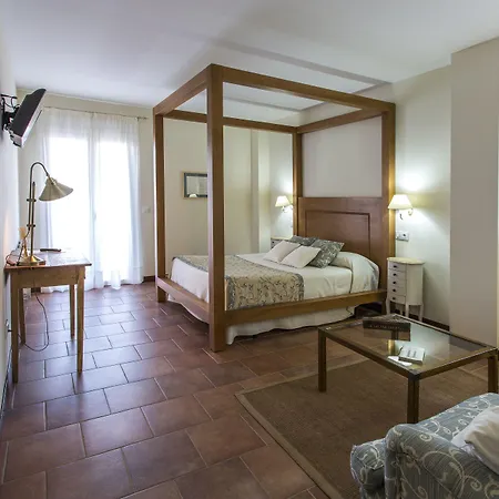 La Huerta De Nogales Θέρετρο