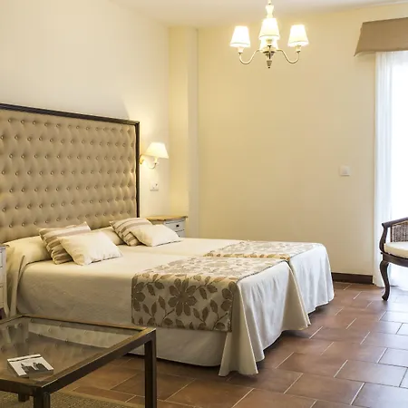 La Huerta De Nogales