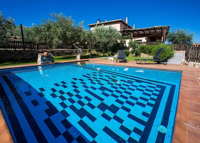 La Huerta De Nogales Resort 3*