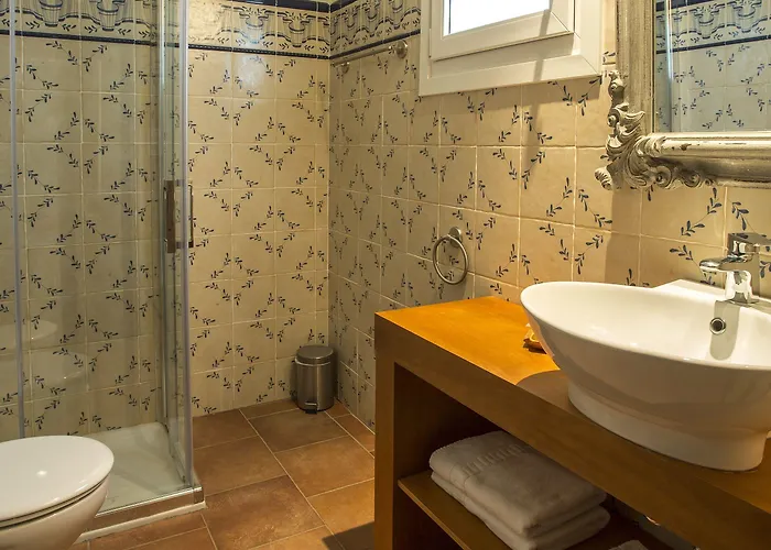 La Huerta De Nogales 3*